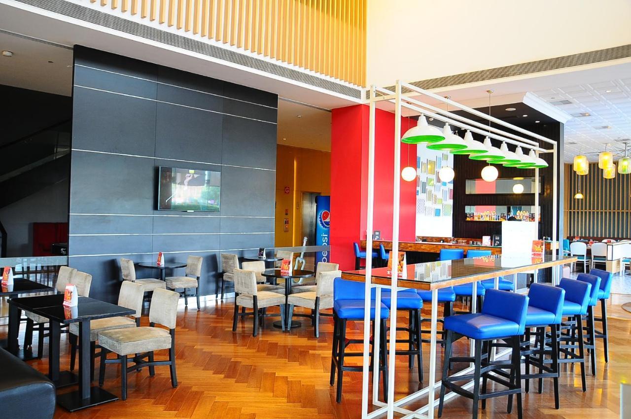 Park Inn By Radisson Gurgaon Bilaspur Manesar Eksteriør billede