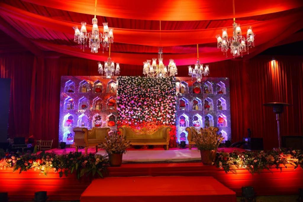 Park Inn By Radisson Gurgaon Bilaspur Manesar Eksteriør billede