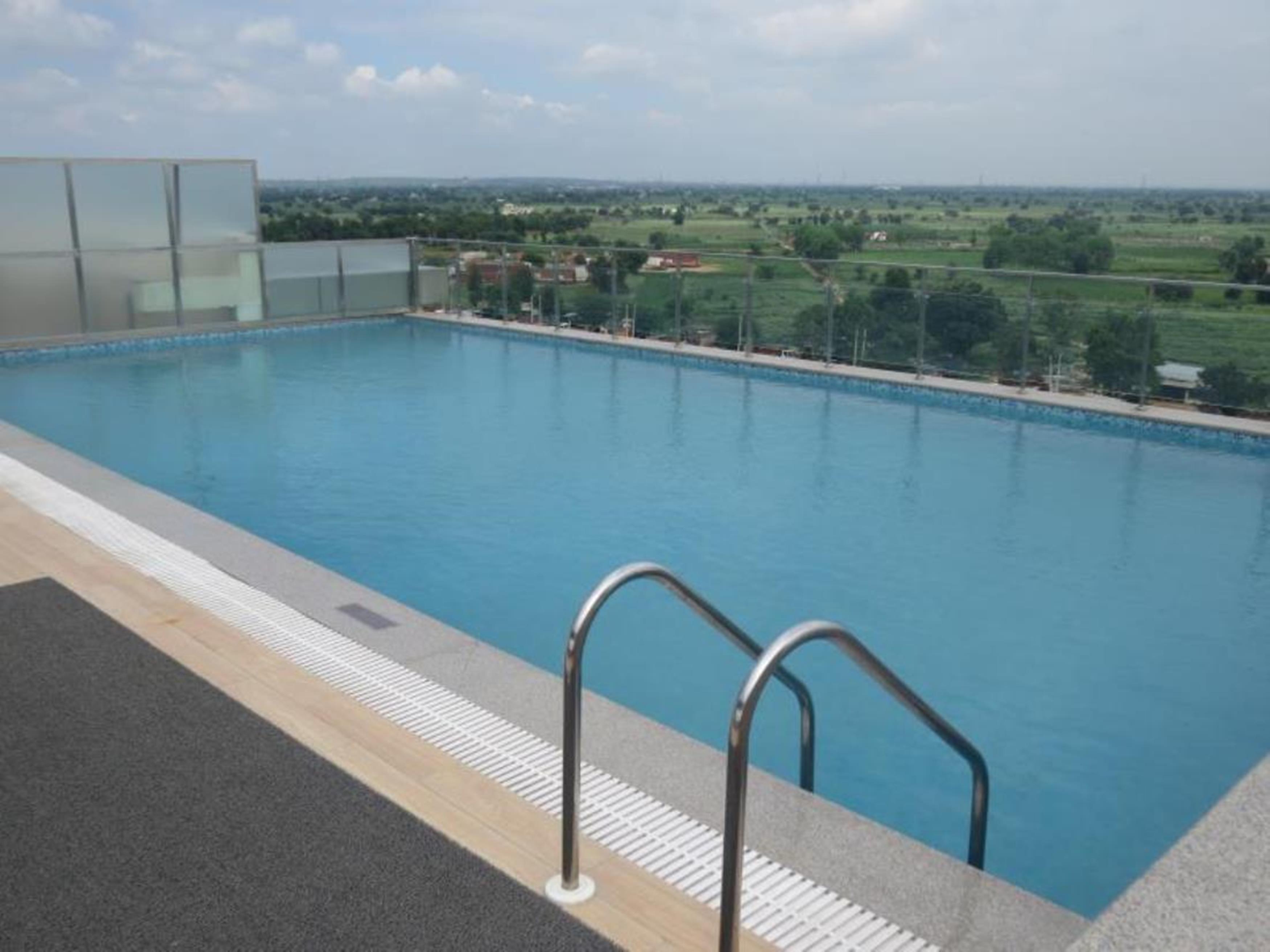 Park Inn By Radisson Gurgaon Bilaspur Manesar Eksteriør billede