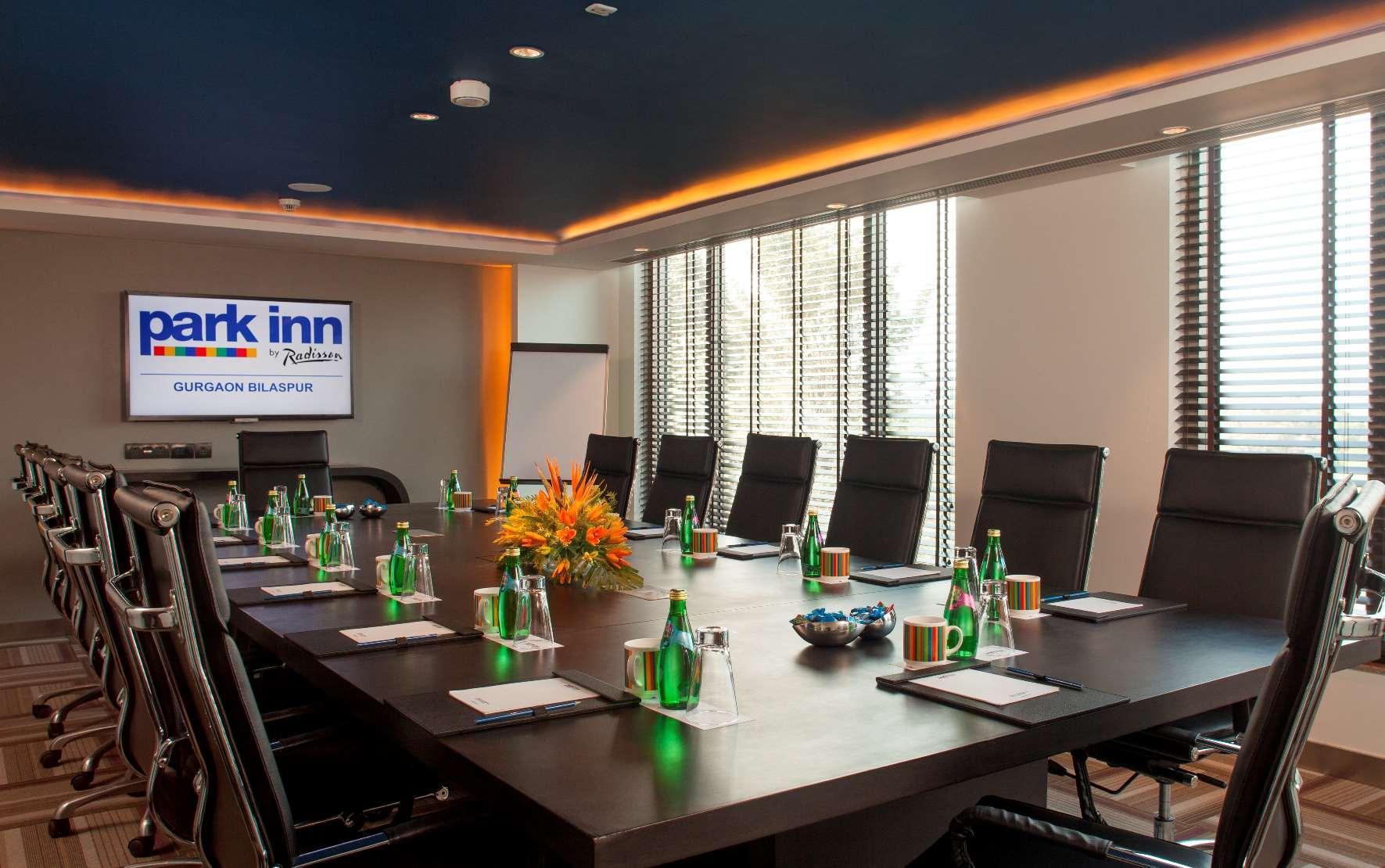 Park Inn By Radisson Gurgaon Bilaspur Manesar Eksteriør billede